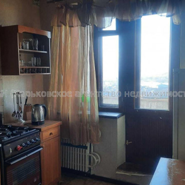 Продам квартиру, Клочковская ул. , 1  ком., 36 м², косметический ремонт 