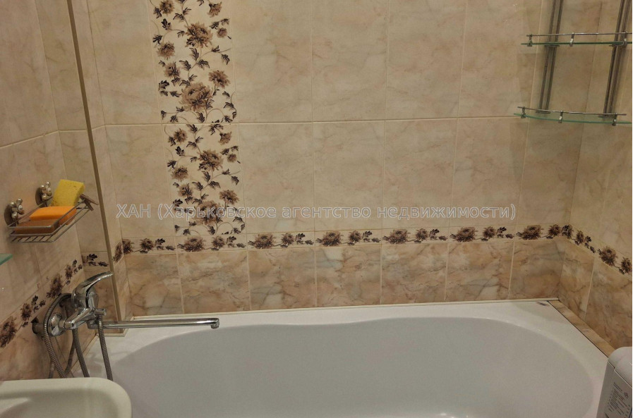 Продам квартиру, Библика ул. , 2 кім., 53.40 м², косметический ремонт 