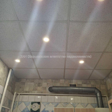 Продам квартиру, Библика ул. , 2 кім., 53.40 м², косметический ремонт 