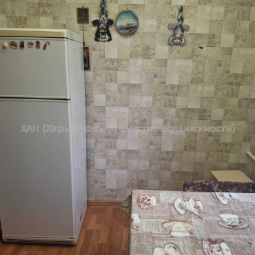 Продам квартиру, Библика ул. , 2 кім., 53.40 м², косметический ремонт 