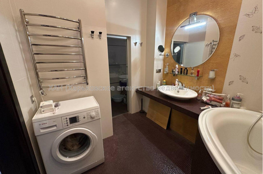 Продам квартиру, Науки просп. , 4  ком., 150 м², авторский дизайн 