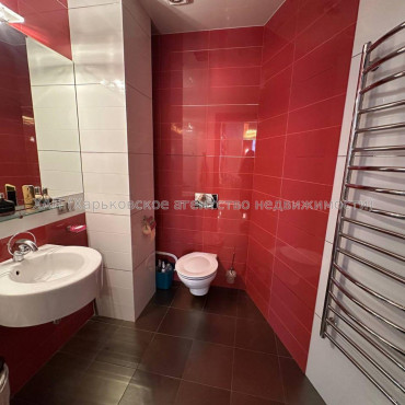 Продам квартиру, Науки просп. , 4  ком., 150 м², авторский дизайн 