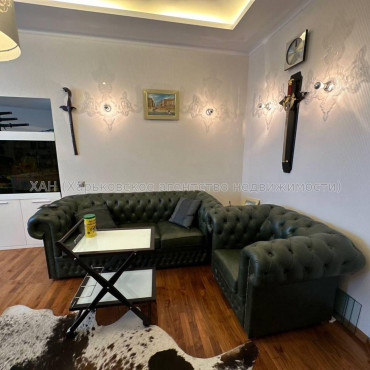 Продам квартиру, Науки просп. , 4  ком., 150 м², авторский дизайн 