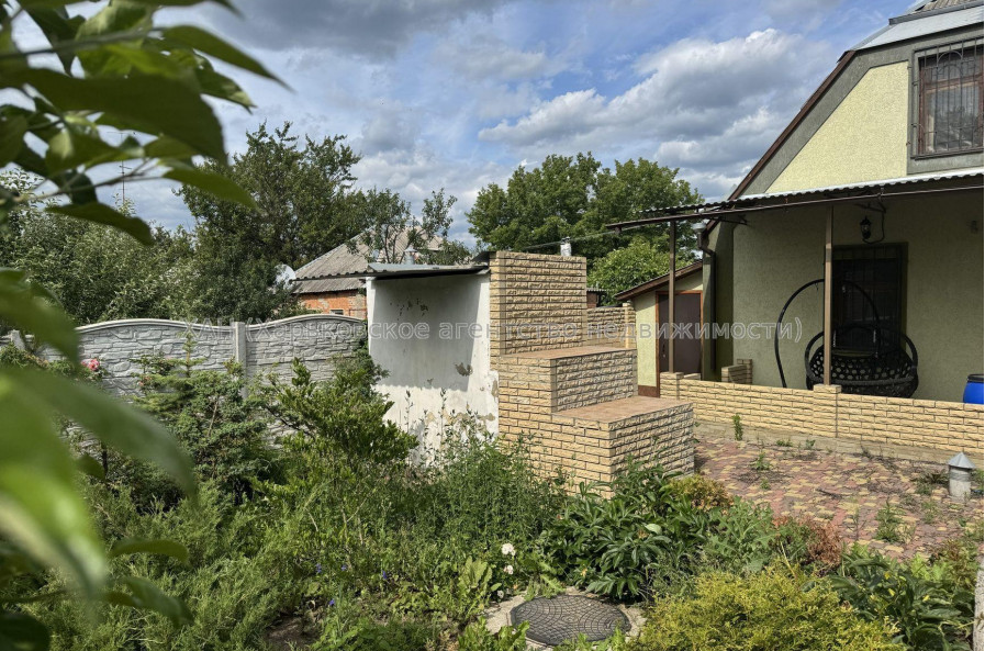 Продам будинок, 150 м², 20 соток, советский ремонт 