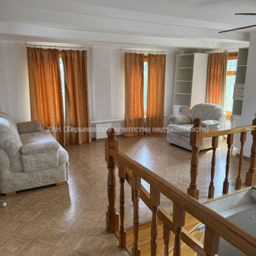 Продам будинок, 150 м², 20 соток, советский ремонт 