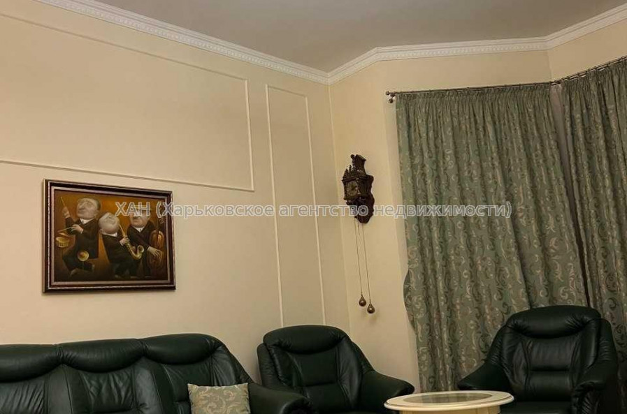 Продам дом, 307 м², 10 сот., евроремонт 