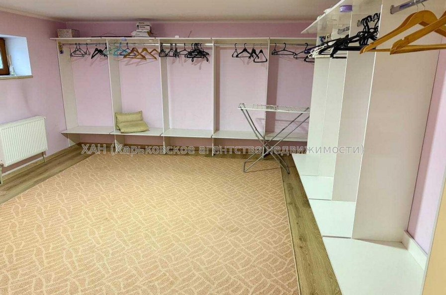 Продам дом, Барабашова академика ул. , 307 м², 10 сот., евроремонт 