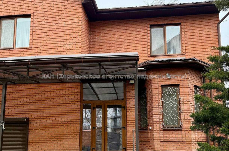 Продам дом, Барабашова академика ул. , 307 м², 10 сот., евроремонт 