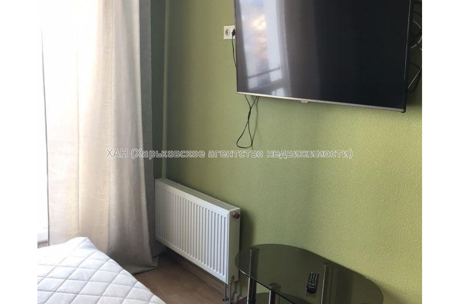 Продам квартиру, Малиновская ул. , 1  ком., 40 м², евроремонт 