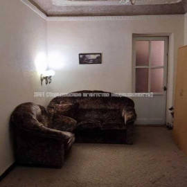 Продам квартиру, Отакара Яроша ул. , 2  ком., 57.20 м², косметический ремонт