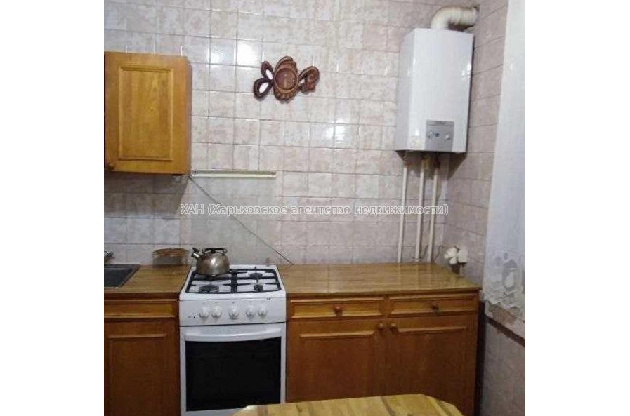 Продам квартиру, Отакара Яроша ул. , 2 кім., 57.20 м², косметический ремонт 
