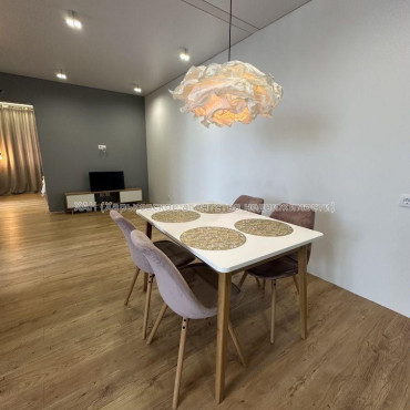 Продам квартиру, Архитекторов ул. , 3  ком., 80 м², авторский дизайн 