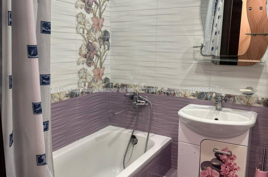 Продам квартиру, Академика Павлова ул. , 2 кім., 45 м², евроремонт 