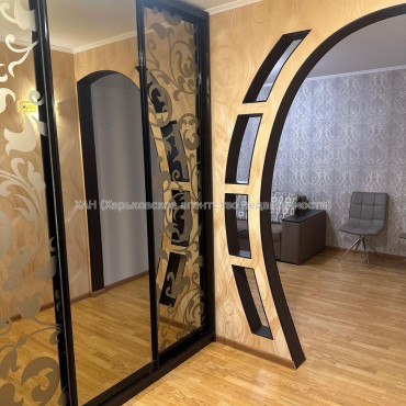 Продам квартиру, Академика Павлова ул. , 2 кім., 45 м², евроремонт 