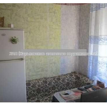 Продам квартиру, Гвардейцев Широнинцев ул. , 1 кім., 33 м², советский ремонт 