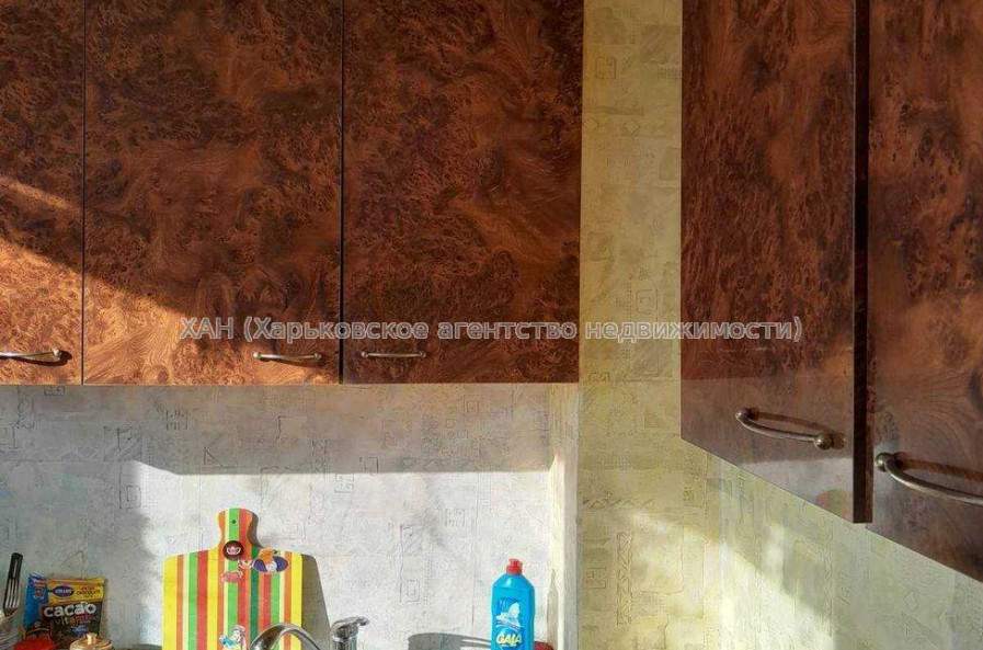 Продам квартиру, Гвардейцев Широнинцев ул. , 1 кім., 33 м², советский ремонт 