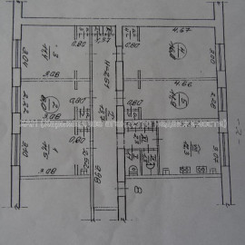 Продам квартиру, Шекспира ул. , 5  ком., 93 м², без ремонта
