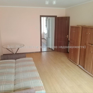 Продам квартиру, Отакара Яроша пер. , 3  ком., 64 м², капитальный ремонт 