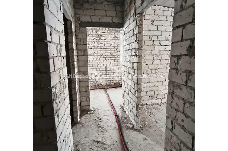 Продам квартиру, Борткевича ул. , 1  ком., 40.05 м², без внутренних работ 