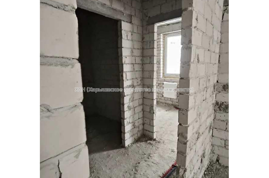 Продам квартиру, Борткевича ул. , 1  ком., 40.05 м², без внутренних работ 