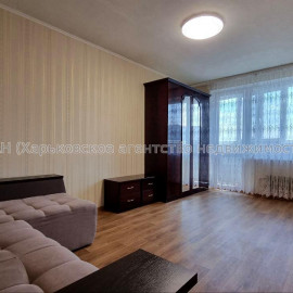 Продам квартиру, Салтовское шоссе , 258 , 1 кім., 33 м², косметический ремонт