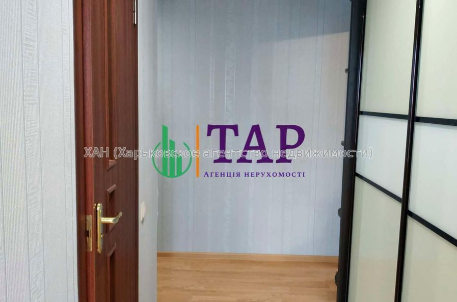 Продам квартиру, Георгия Тарасенко ул. , 1 кім., 34.10 м², косметический ремонт 