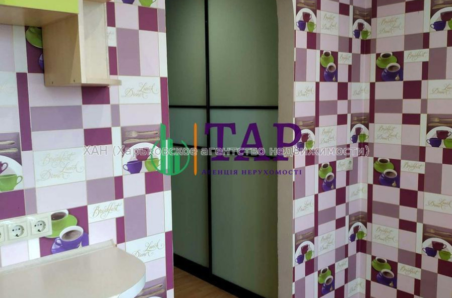 Продам квартиру, Георгия Тарасенко ул. , 1 кім., 34.10 м², косметический ремонт 