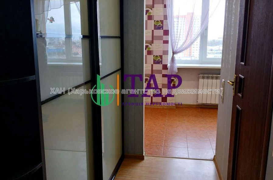 Продам квартиру, Георгия Тарасенко ул. , 1 кім., 34.10 м², косметический ремонт 