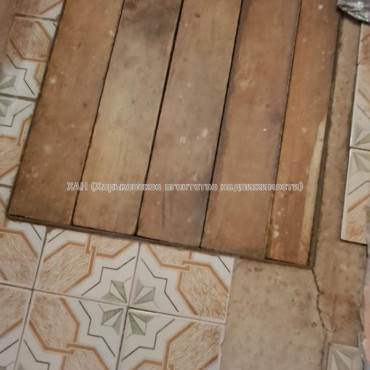 Продам квартиру, Богомольца ул. , 25 , 1 кім., 42 м², косметический ремонт 