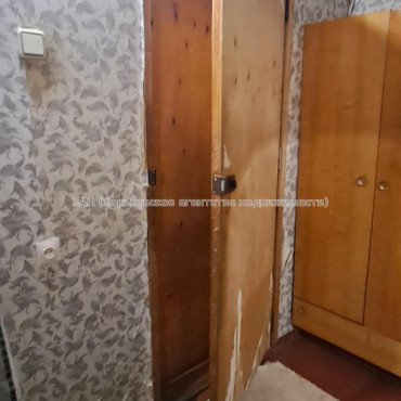 Продам квартиру, Богомольца ул. , 25 , 1 кім., 42 м², косметический ремонт 