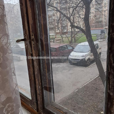 Продам квартиру, Богомольца ул. , 25 , 1 кім., 42 м², косметический ремонт 