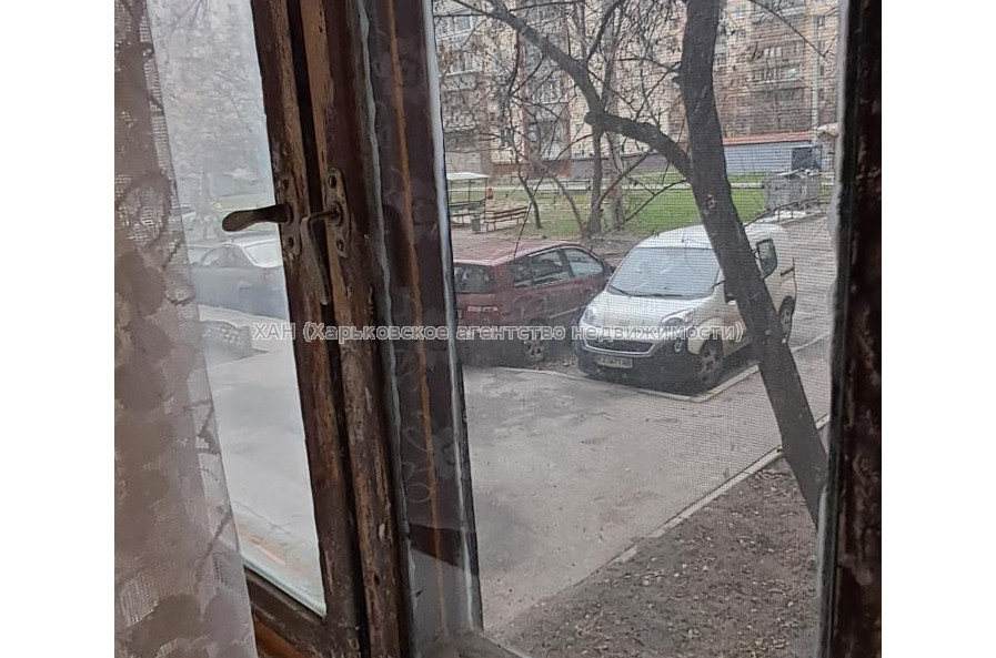 Продам квартиру, Богомольца ул. , 25 , 1 кім., 42 м², косметический ремонт 