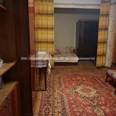 Продам квартиру, Богомольца ул. , 25 , 1 кім., 42 м², косметический ремонт 