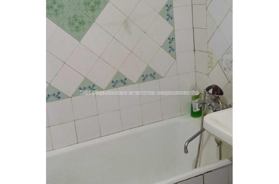 Здам квартиру, Каденюка ул. , 2 кім., 20 м², без ремонта 