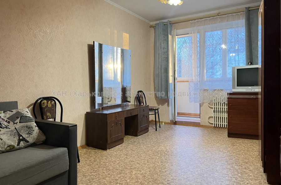 Здам квартиру, Юбилейный просп. , 34А , 1 кім., 30 м², косметический ремонт 