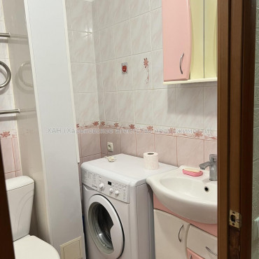 Здам квартиру, Юбилейный просп. , 34А , 1 кім., 30 м², косметический ремонт 