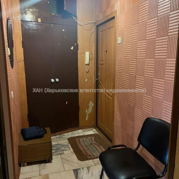 Продам квартиру, Валентиновская ул. , 1 кім., 31 м², косметический ремонт 