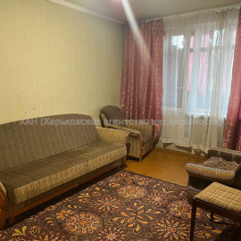 Продам квартиру, Валентиновская ул. , 1 кім., 31 м², косметический ремонт