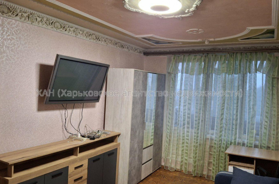 Продам квартиру, Салтовское шоссе , 1  ком., 33 м², косметический ремонт 