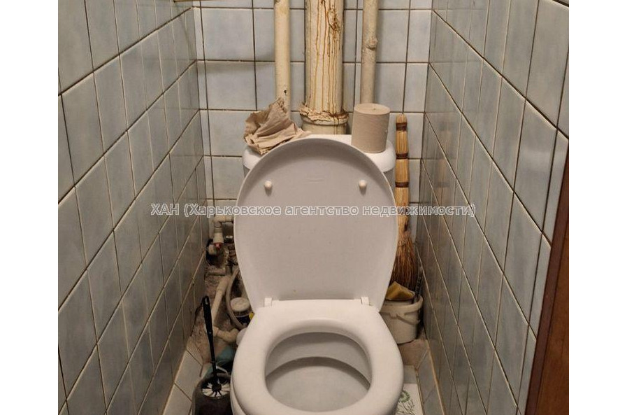 Продам квартиру, Салтовское шоссе , 1  ком., 33 м², косметический ремонт 