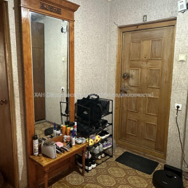 Продам квартиру, Ньютона ул. , 3  ком., 62 м², косметический ремонт 