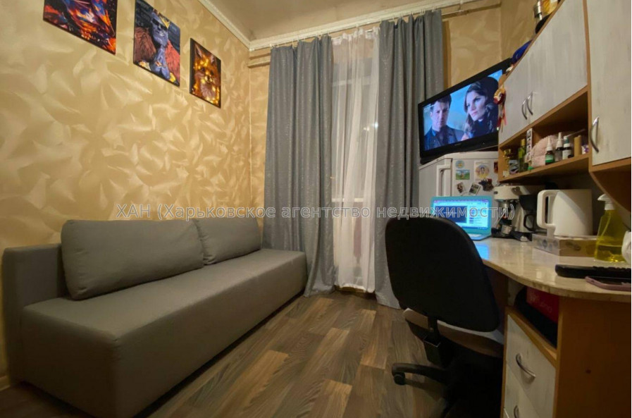 Продам квартиру, Локомотивная ул. , 1  ком., 18 м², косметический ремонт 