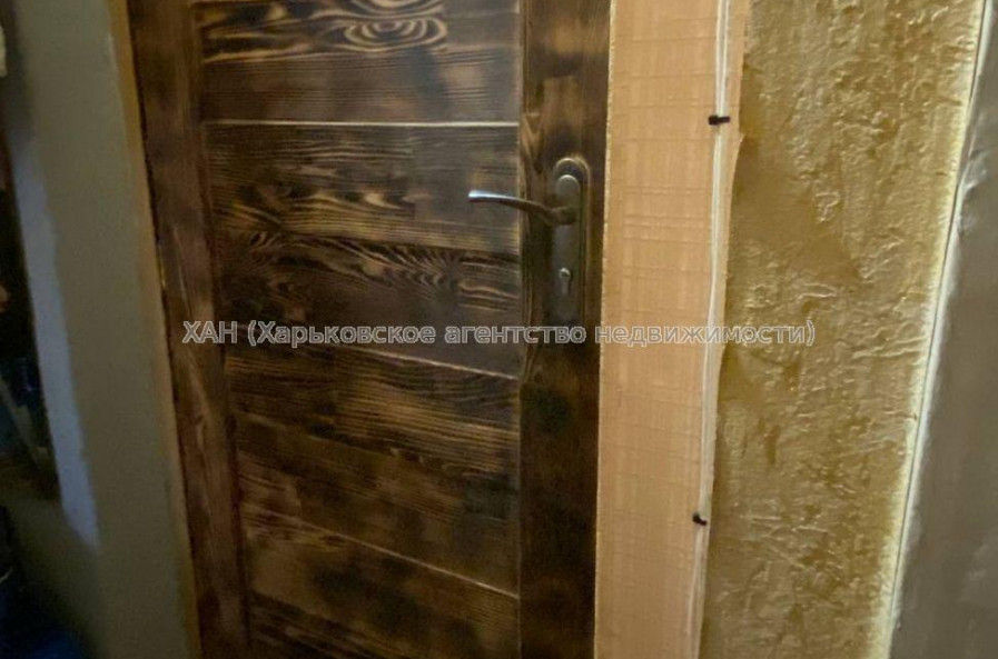 Продам квартиру, Локомотивная ул. , 1  ком., 18 м², косметический ремонт 