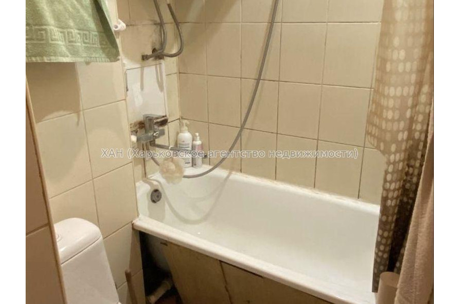 Продам квартиру, Локомотивная ул. , 1  ком., 18 м², косметический ремонт 