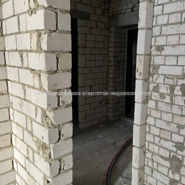 Продам квартиру, Героев Харькова просп. , 268Б , 1 кім., 43 м², без внутренних работ 