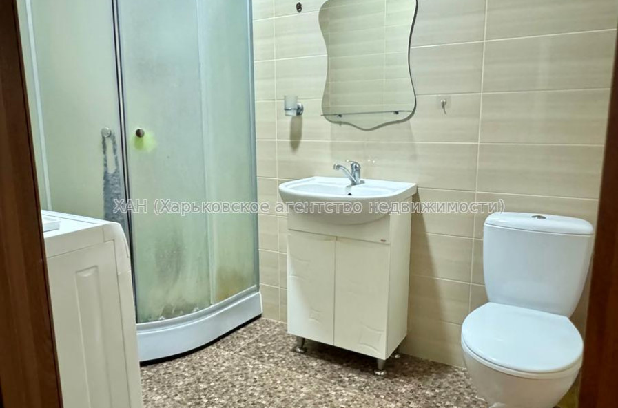 Продам квартиру, Ньютона ул. , 98 , 1  ком., 38 м², евроремонт 