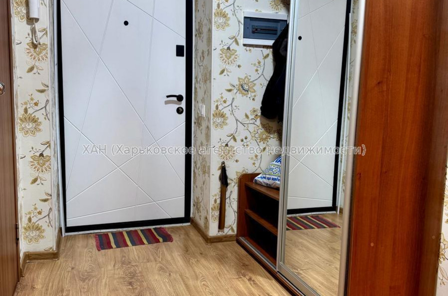 Продам квартиру, Ньютона ул. , 98 , 1  ком., 38 м², евроремонт 