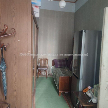 Продам квартиру, Людмилы Гурченко пер. , 2 кім., 41.50 м², советский ремонт 