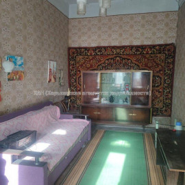 Продам квартиру, Людмилы Гурченко пер. , 2 кім., 41.50 м², советский ремонт