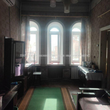 Продам квартиру, Людмилы Гурченко пер. , 2 кім., 41.50 м², советский ремонт 